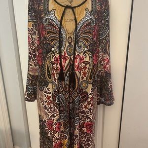 Flutter sleeve dress